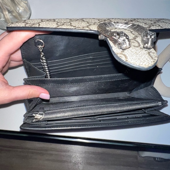 Gucci Dionysus GG Supreme Wallet on Chain - Picture 3 of 4